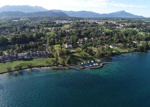 Le Clos du Léman I Charme & Sauna (Le Clos du Leman I Charme & Sauna) in Anthy-sur-Leman