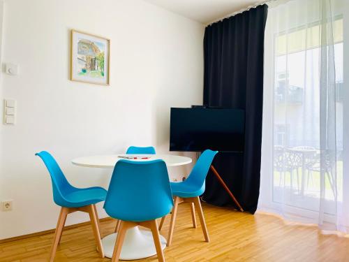 Facilities, APSTAY City Center I Parking option I Self Check-in in Lend