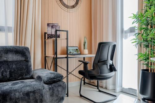 1BR Sunbeam Suite by BlueCloud Holidays