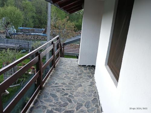 Casa FLOREA in Vama Buzaului