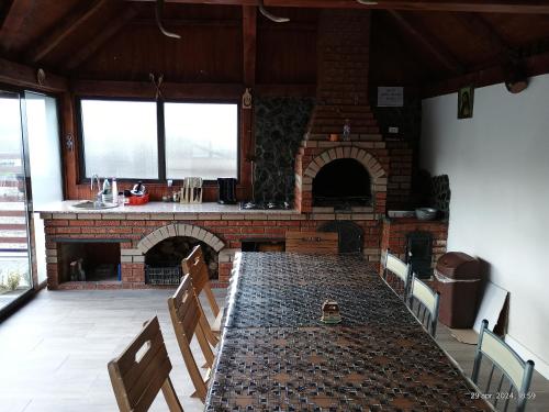 Casa FLOREA in Vama Buzaului