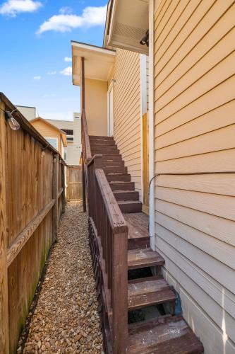 Loft Style Studio In The Heart of D'Arts District near เซนต์อาร์โนลด์บรูวิงคอมพานี
