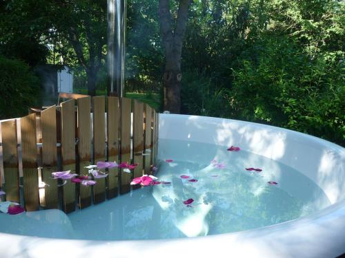 Garden, Exklusive Wellnessoase Shambala in Grunberg
