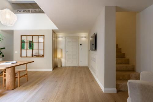 Duplex Apartment image 9