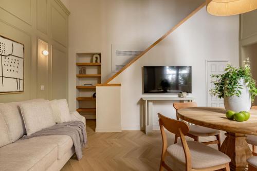 Duplex Apartment image 9