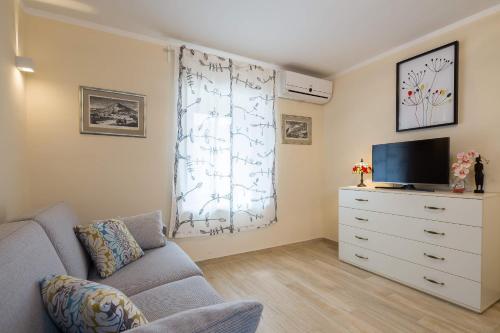 Apartments Dujam without terrace, Split (photo 9)