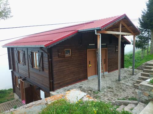 Turan Dağ Evi (Turan Dag Evi) in Demirkapı