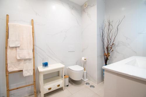 135 Monte Dourado - Close to everything - image 2