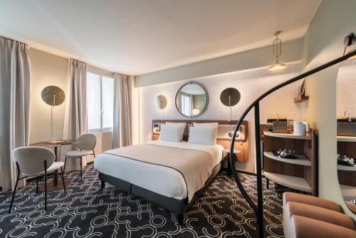 room detail thumbnail 0