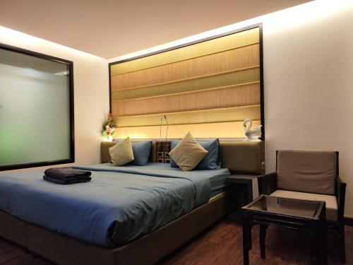 8 Floor - Mountain view Studio room at TBHR near Kata beach, Kata pláž (fotografie 5)
