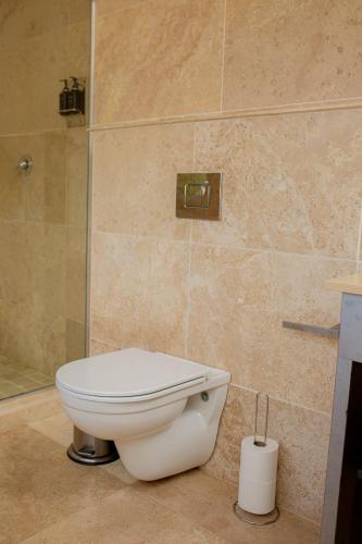 King Room image 10