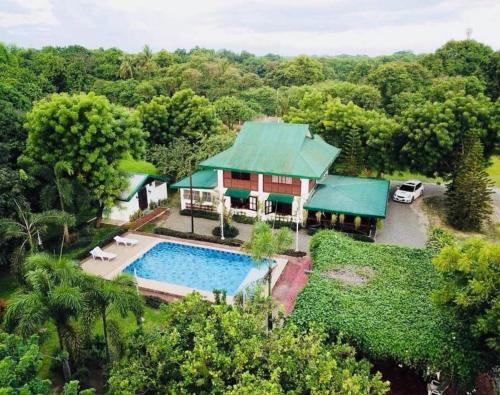 Estancia Primavera in Angeles City · Mining