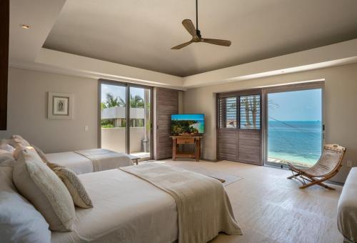 CasaZul, Luxury Beachfront Villa with Infinity Pool, Cancún (photo 7)