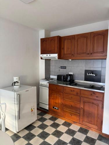 One-Bedroom Apartment image 10