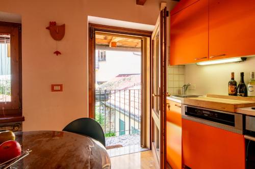 Elegant Colorful Apartment - Verona Apartments, Verona (fotografie 2)