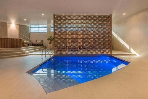The Creekside Hotel Dubai an Accor Hotel - Swimming pool