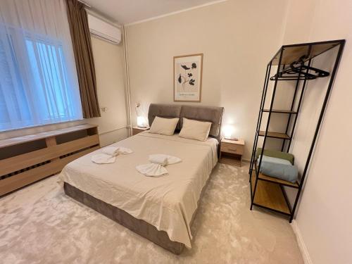 Cozy 1BDR with Jacuzzi and WiFi near Vitosha BLVD, Sofia (Foto 8)