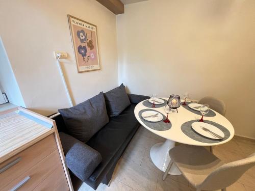 Cozy 1BDR with Jacuzzi and WiFi near Vitosha BLVD, Sofia (Foto 6)