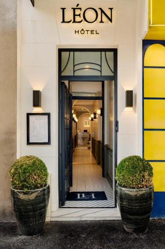 Leon Hotel - 18th arrondissement