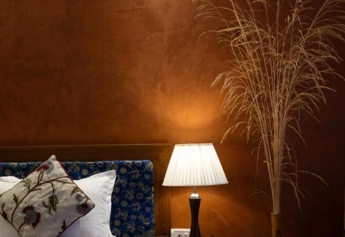 Deluxe Double or Twin Room image 5