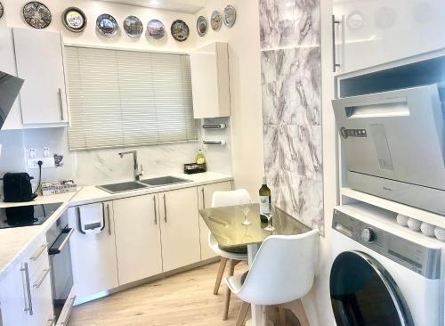 ห้องครัว, Apartment Xenia in ชาเนีย