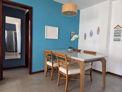 Apartment image 8
