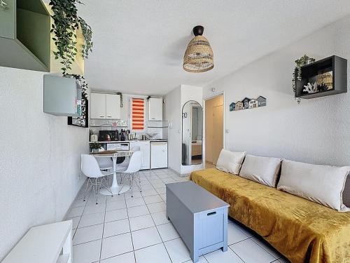 Le Patio de Santa Monica, 5 minutes from the sea, 2 stars in 佩羅勒