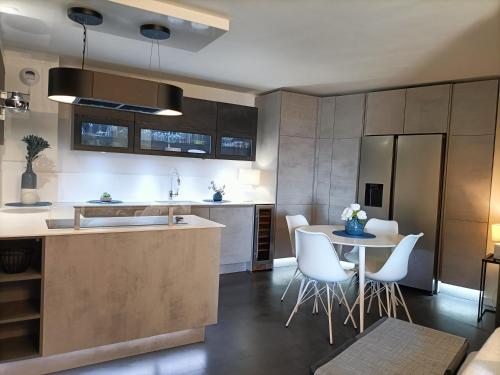 Saint Raphaël lieu paradisiaque (Saint Raphael lieu paradisiaque) in Le Trayas Superieur