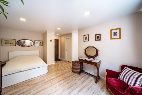 Thibo Apartamentas, Szawle