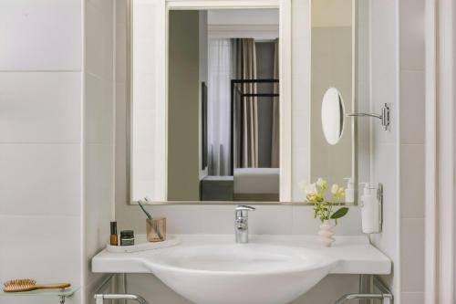 Elizabeth Lifestyle Hotel - image 8