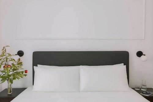 Elizabeth Lifestyle Hotel - image 12