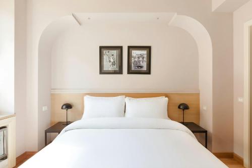 Piazza Di Spagna Hotel, Sonder