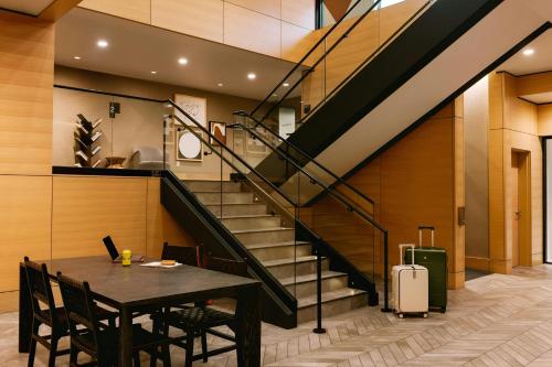 Lobby, Sonder by Marriott Bonvoy Revival Apartments English Bay near Lion's Gate Bridge
