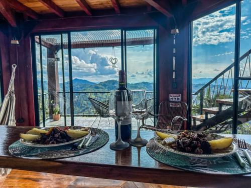 Food and beverages, La mejor vista del eje cafetero en el Chalet La Gitana in Marsella