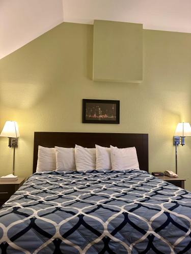 Sea Girt Lodge - main image