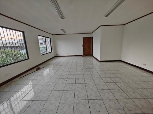 Recreational facilities, House in Rohrmoser near the National Stadium of CR in Pavas