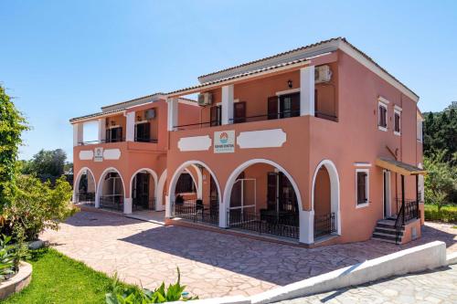 XENOFONTAS APARTMENTs - Γιαννάδες