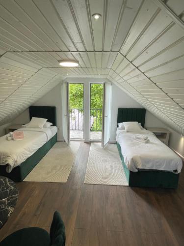 Casa Luca Ama Bran - Accommodation