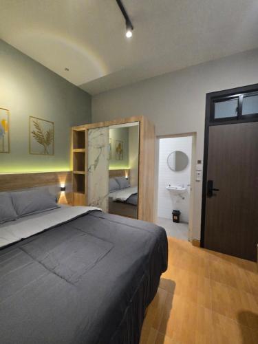 Rebahan Stay near Pasar Keputran