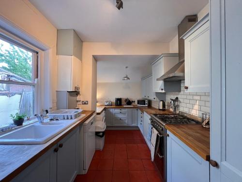 Comfy Townhouse Close to the City Centre in Mancroft