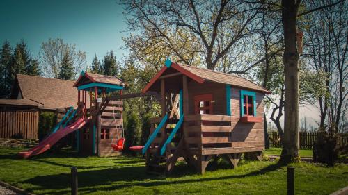 Domek pod Świerkami & Jacuzzi