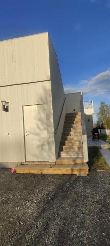 Vista exterior, Myrullsvingen 1B - Penthouse in Kirkenes