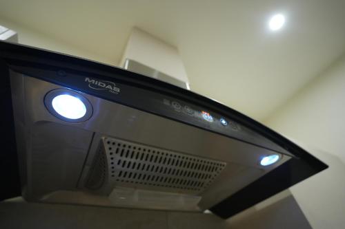 Spacious 2-BHK SkyPark One - image 8