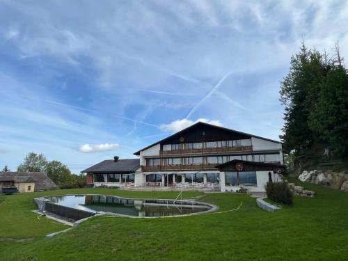 Bärnsicht Panorama Hotel - Wasen