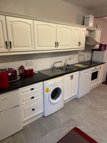 Reelin Bar Holiday Accommodation in Dunglow