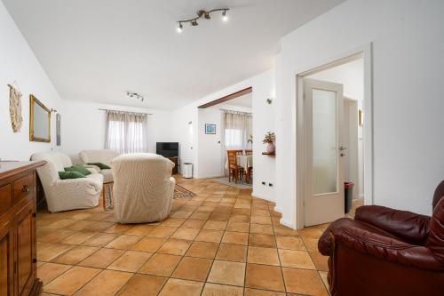 Koplietošanas atpūtas telpa ar TV, Family Apartment Monsa in Porec in Musalez