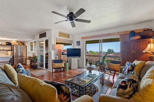 2 Mi to Hana Hwy: Haiku Home w/ Ocean Views! in Haiku-Pauwela (HI)