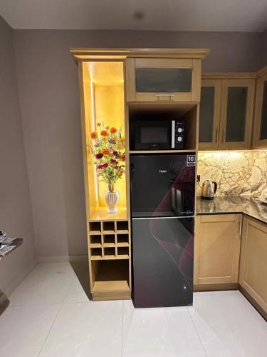 Executive Royale Apartment - F-11 - image 4