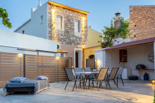 Nikos StoneHouse gîte à louer Prinés