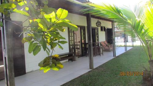 Casa com Piscina, Praia do Pernambuco Guarujá – khách sạn tại Praia de Pernambuco